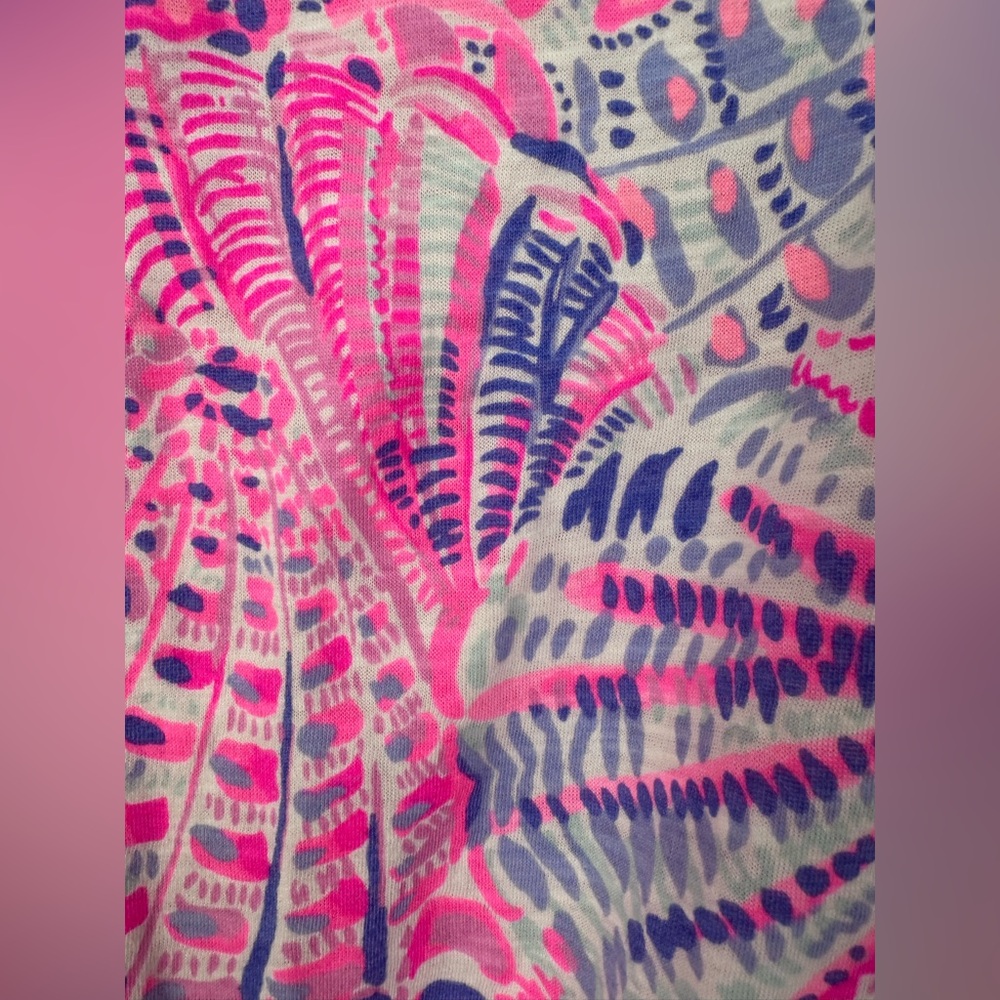 NWT LILLY PULITZER DEV KNIT TOP RAZ BERRY
SEA YOU SOON PINK SHELL BLOUSE SIZE L - Picture 4 of 4